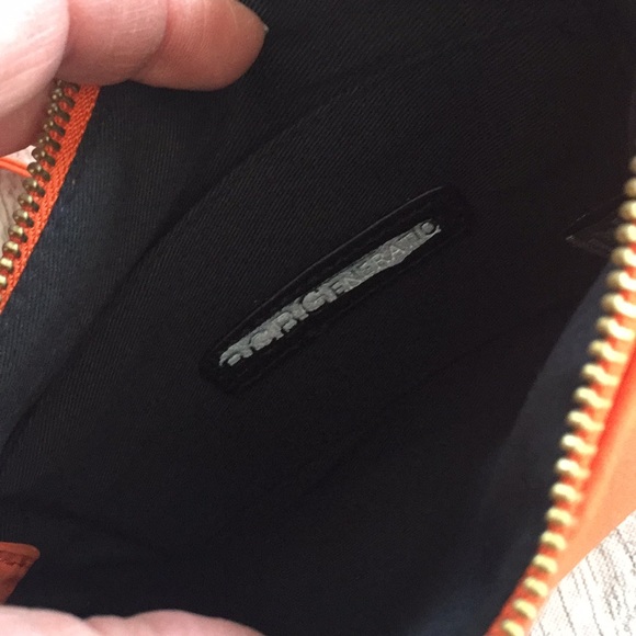 Bcbg orange 🍊 mini shoulder bag - Picture 5 of 5